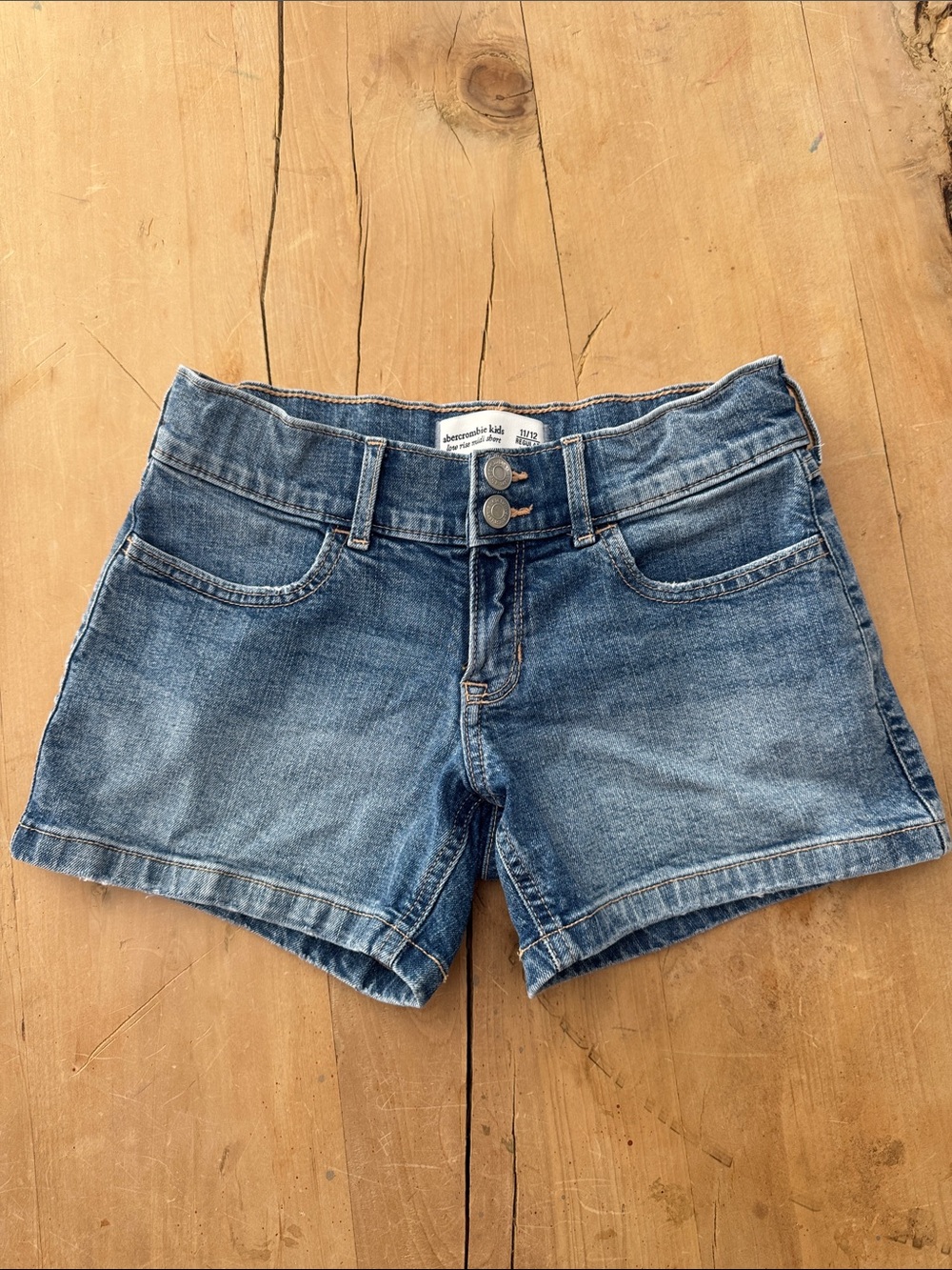 abercrombie girls low rise midi denim shorts